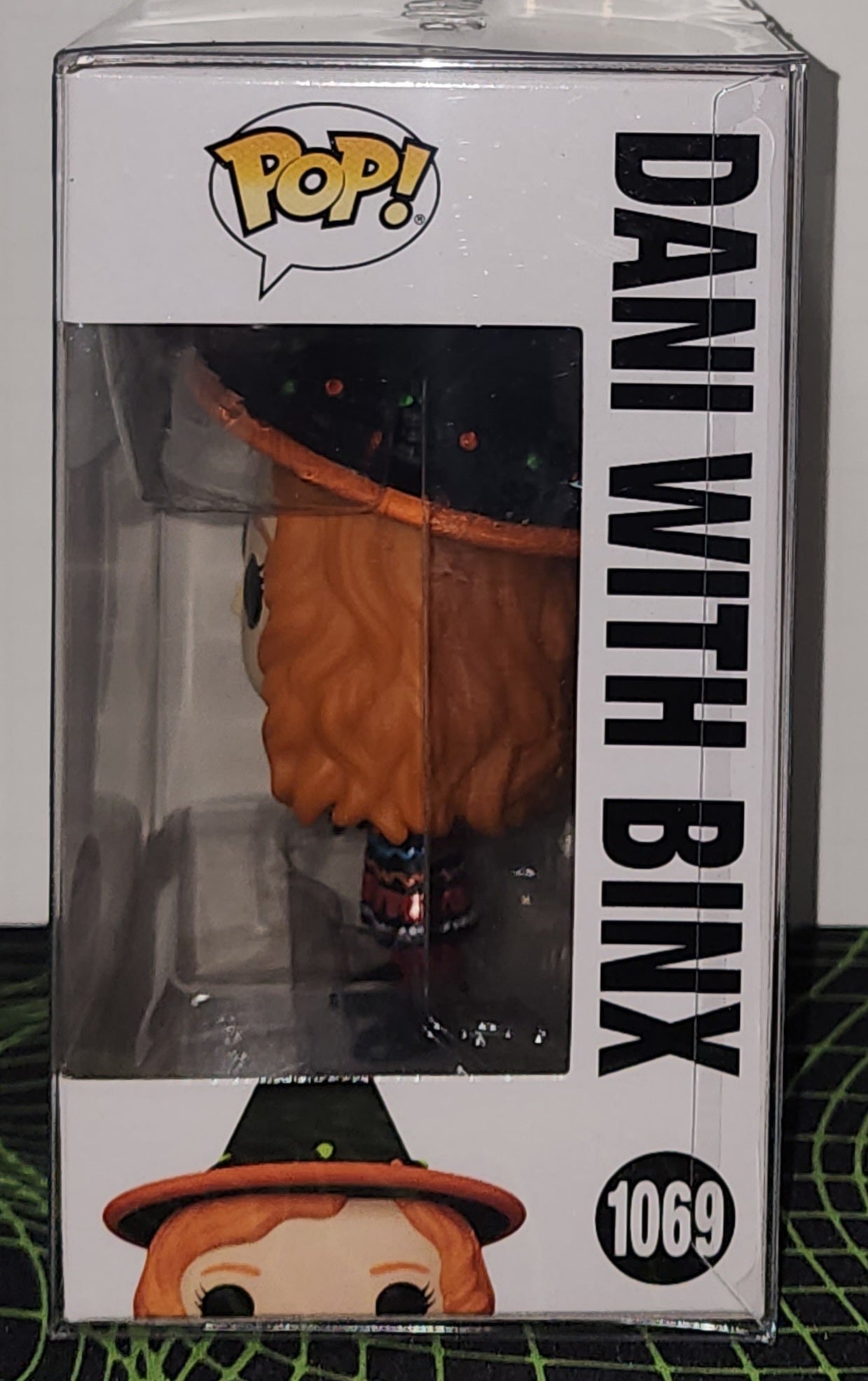 Dani With Binx Funko Pop 1069